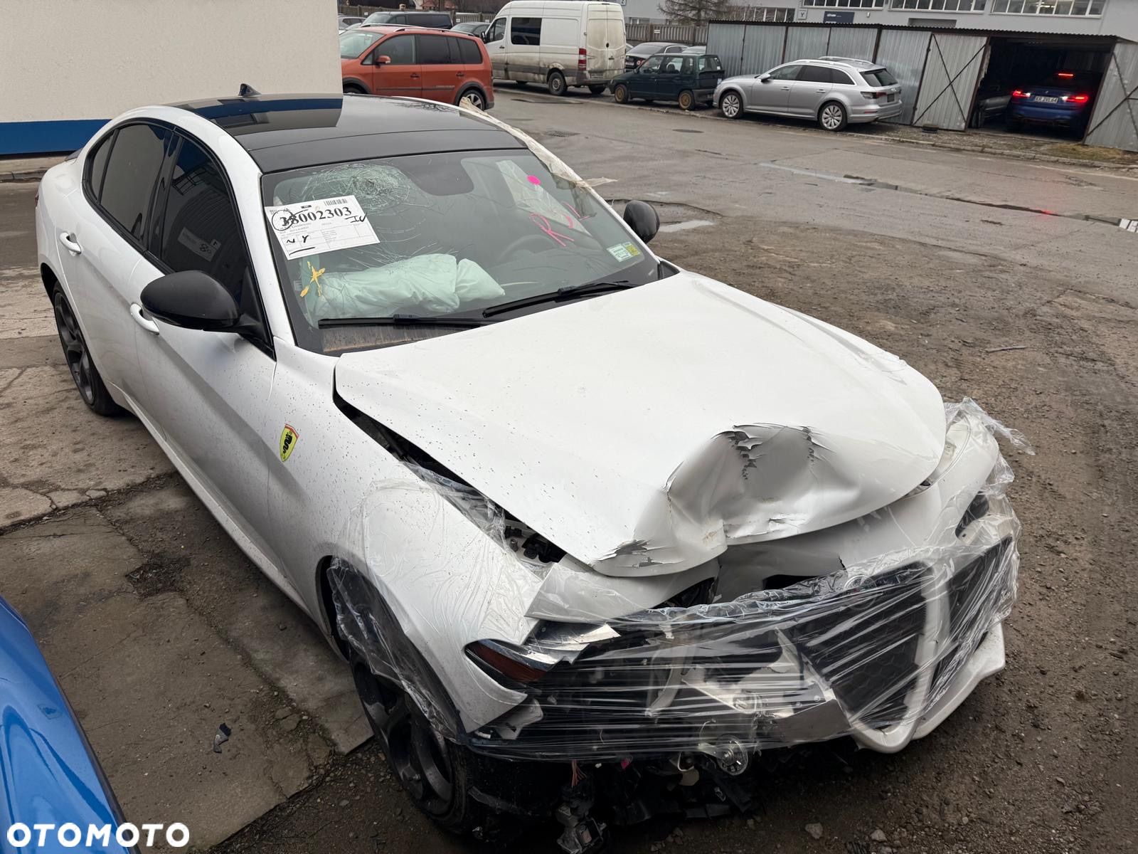 Alfa Romeo Giulia 2.0 Turbo 16V AT8 Veloce - 1