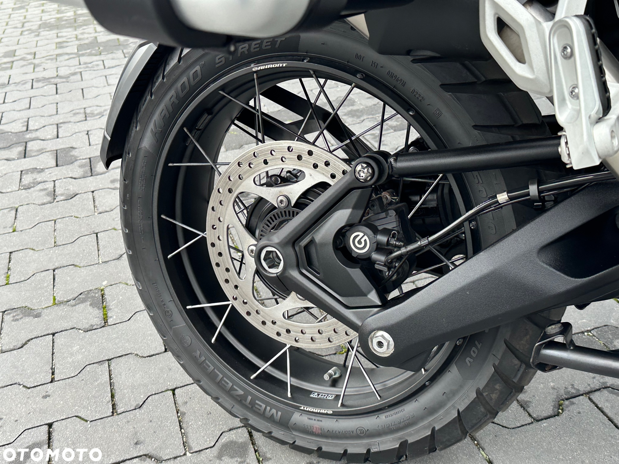 Triumph Tiger - 16