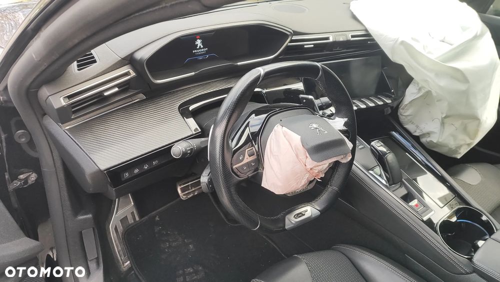 Peugeot 508 225 e-EAT8 GT - 12