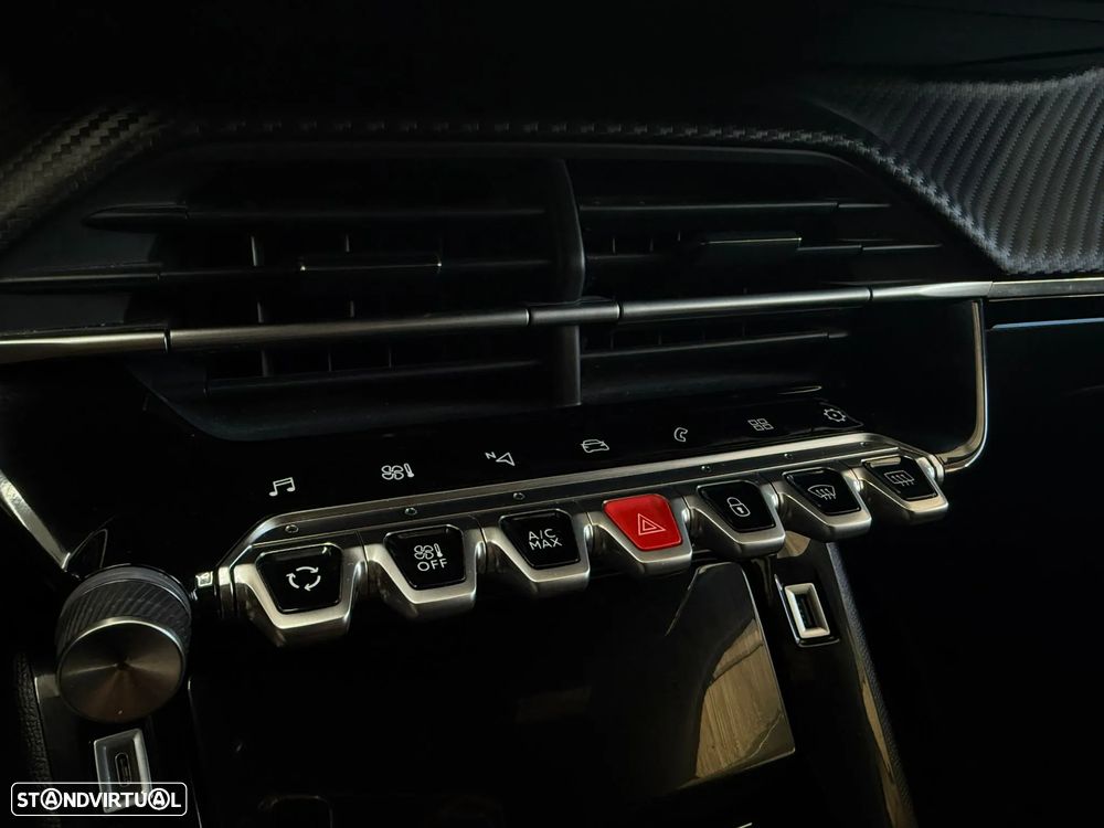 Peugeot 2008 1.2 PureTech GT - 22