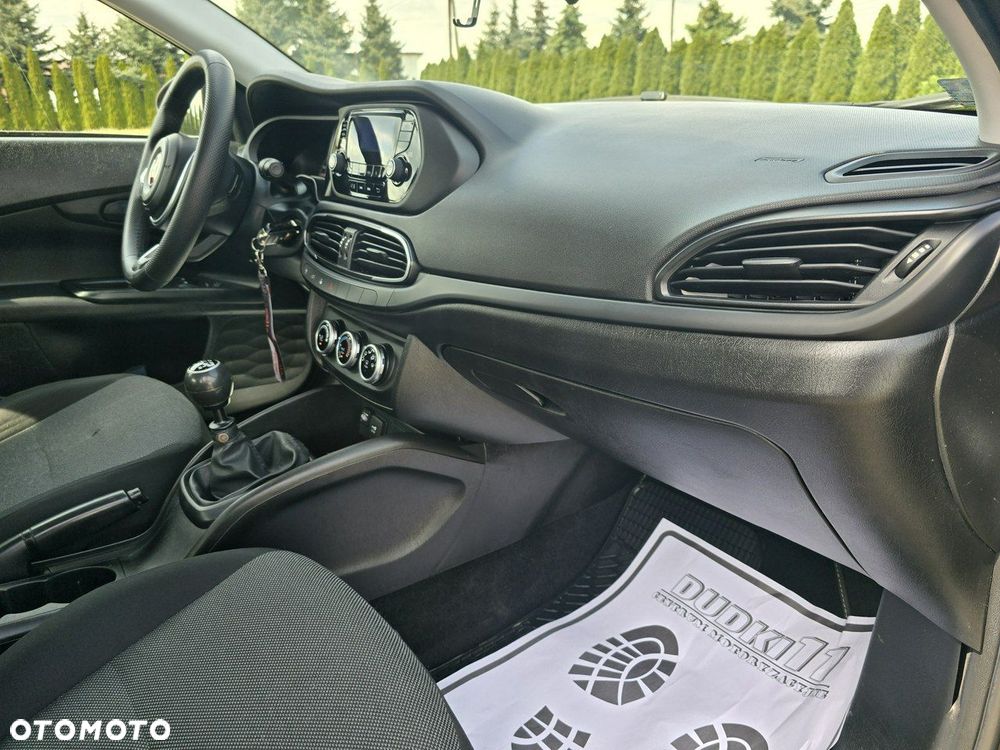 Fiat Tipo - 25