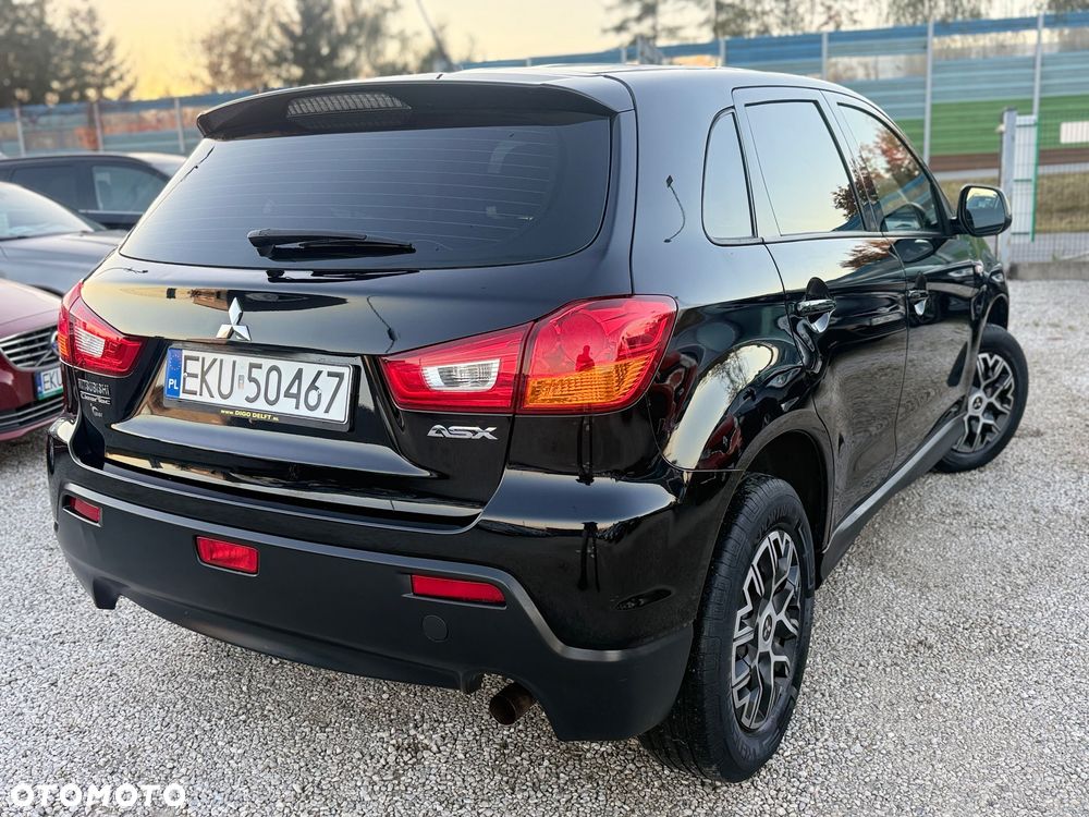 Mitsubishi ASX - 15