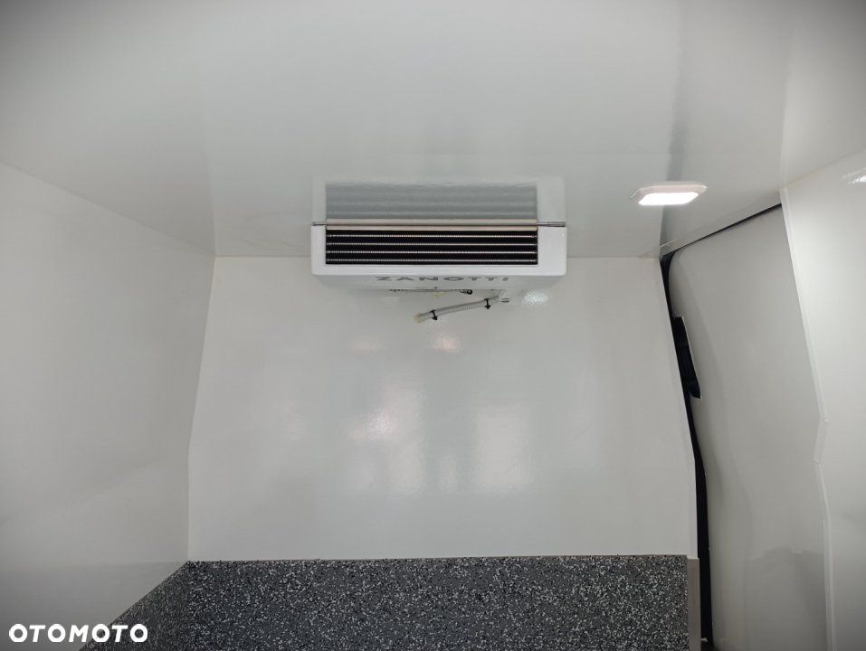 Ford Transit Custom - 14