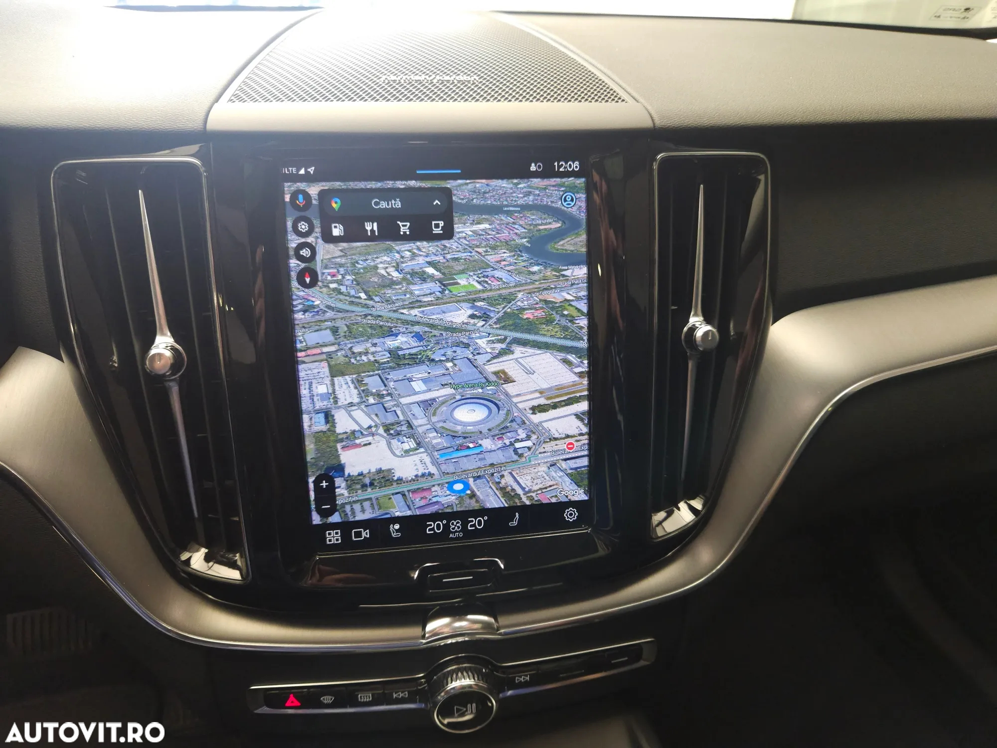 Volvo XC 60 B4 D Geartronic Momentum Pro - 22