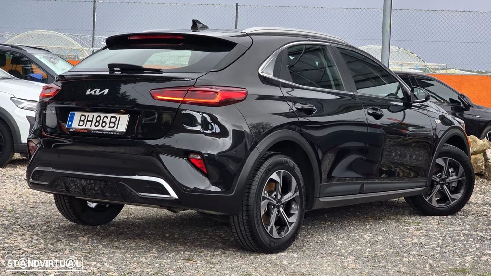 Kia XCeed 1.0 T-GDI Dynamic - 3
