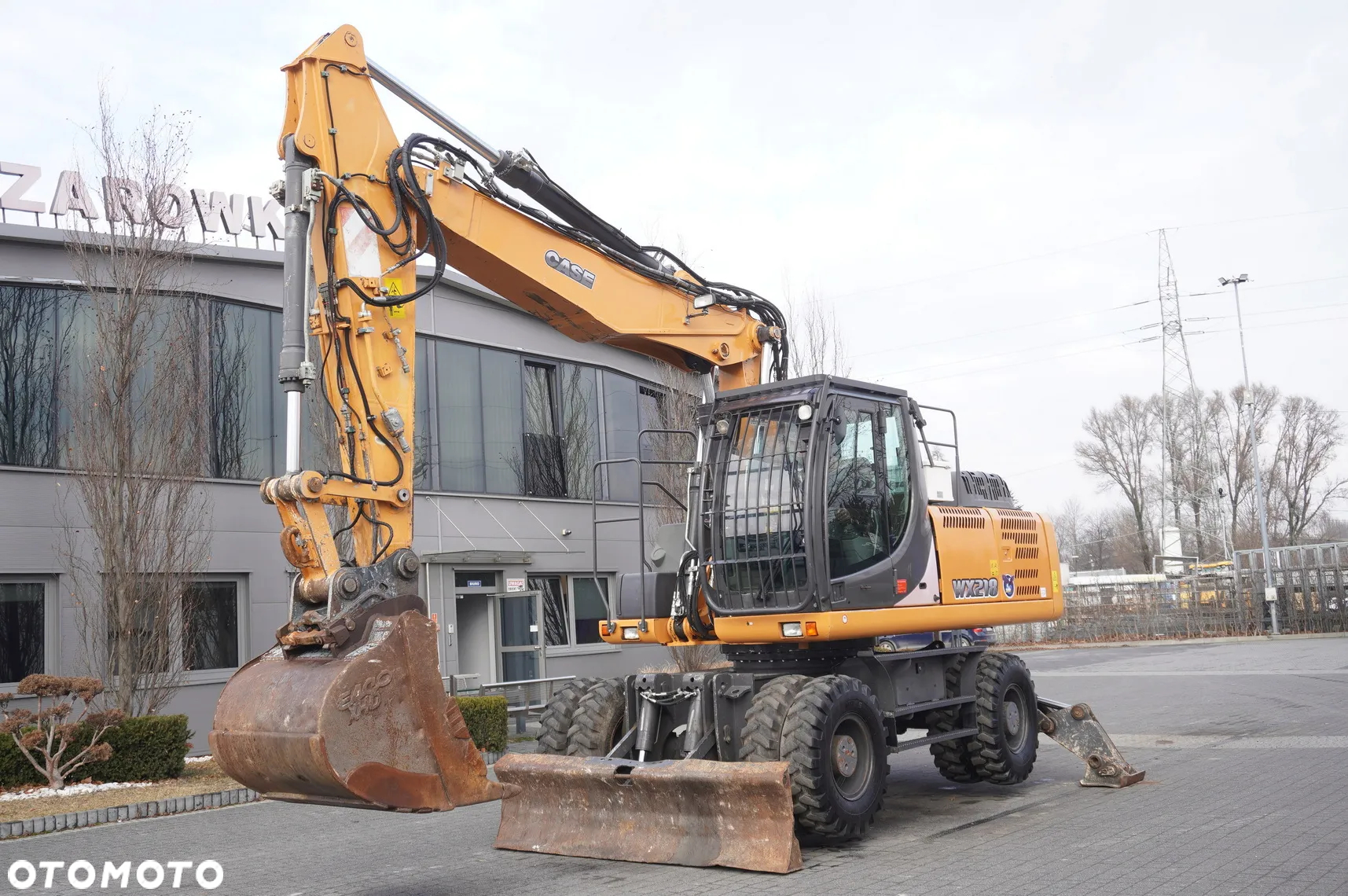 Case kołowa Case WX218 / 23t / ramię 3 razy łamane - 17