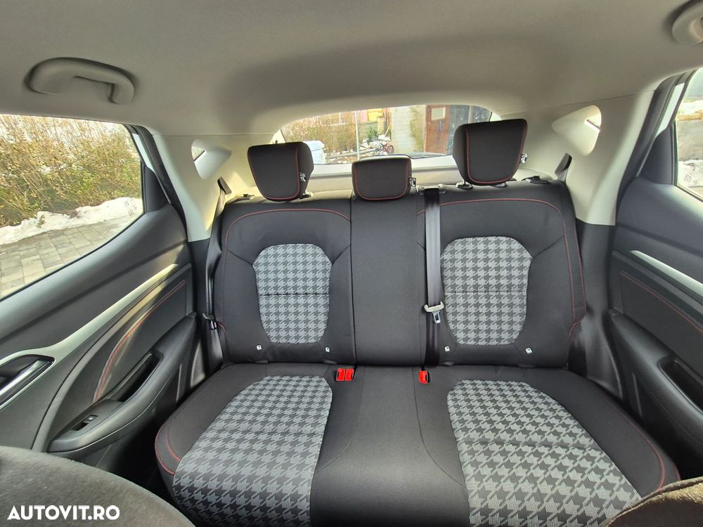 MG ZS EV Maximal Comfort - 12