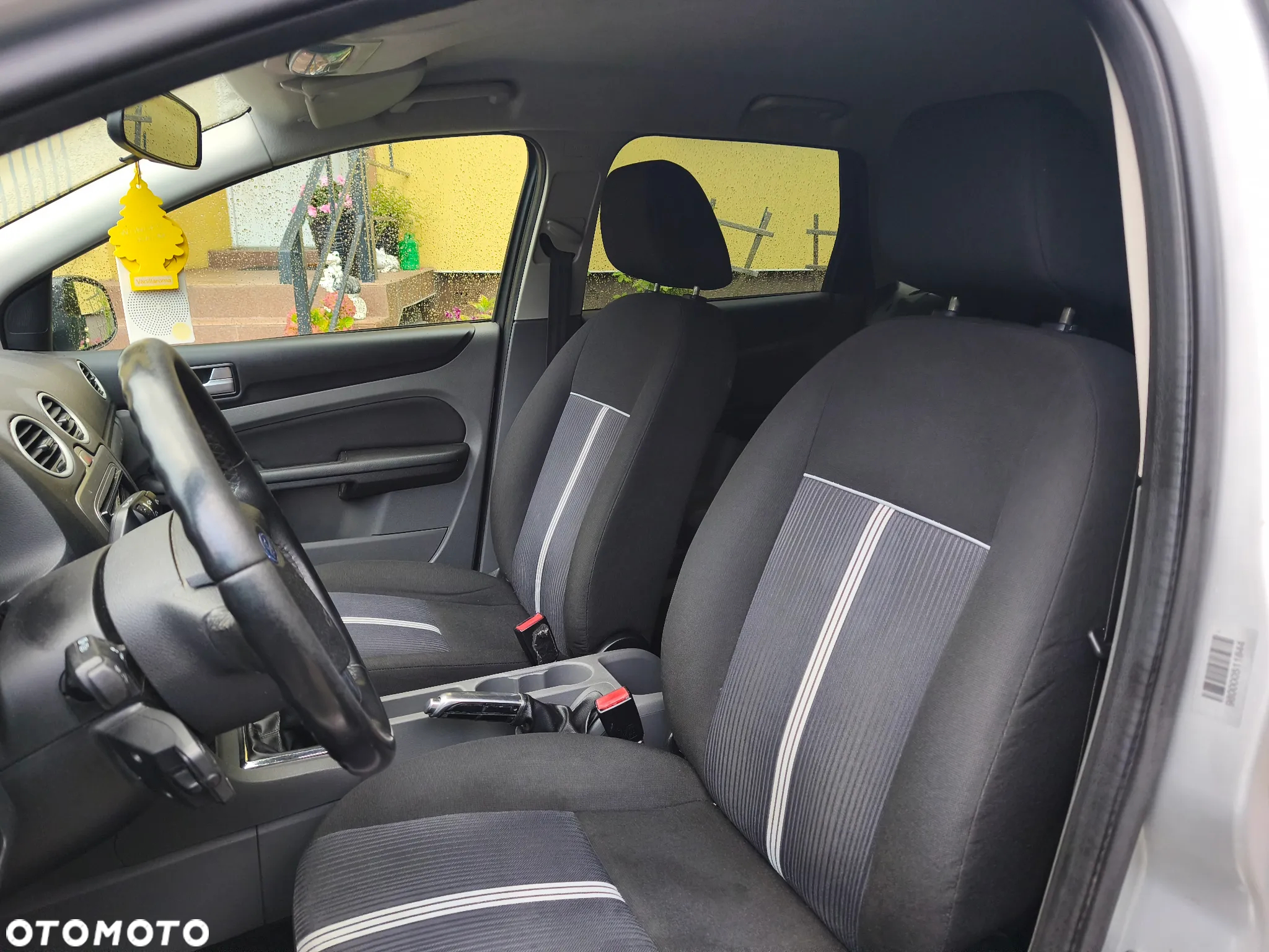 Ford Focus 1.6 16V Sport - 12