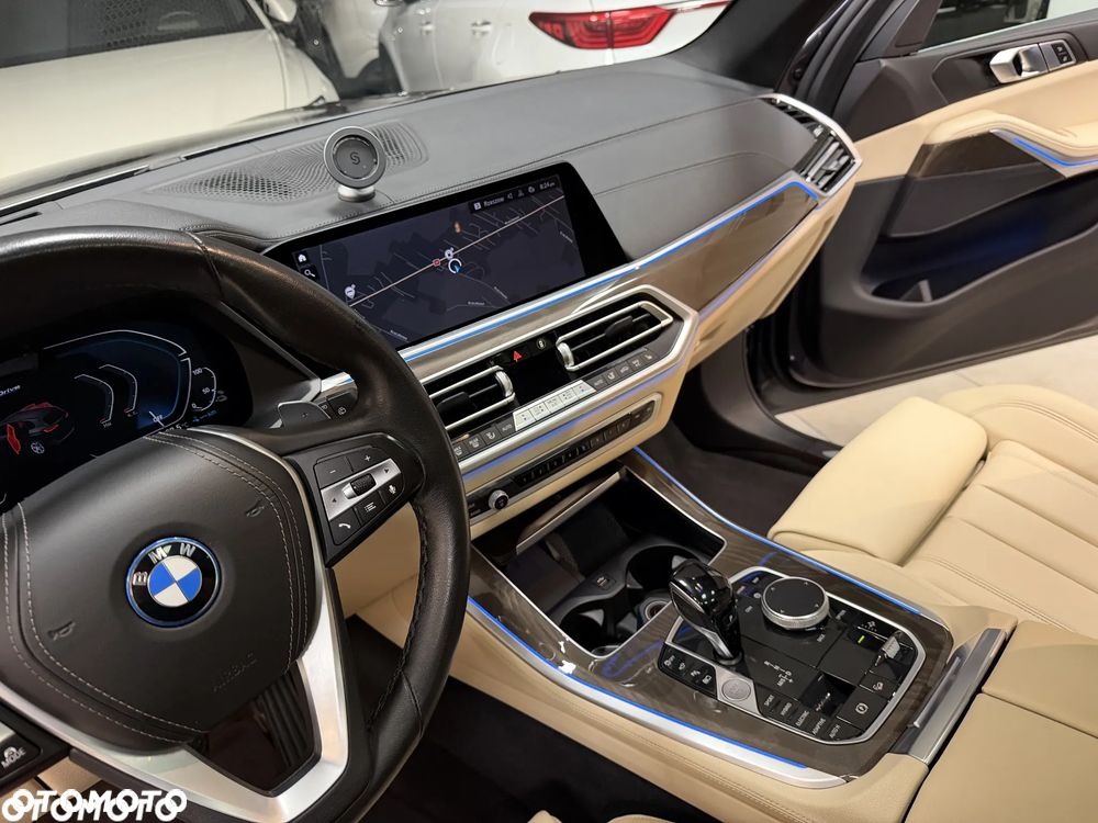 BMW X5 xDrive45e xLine - 24