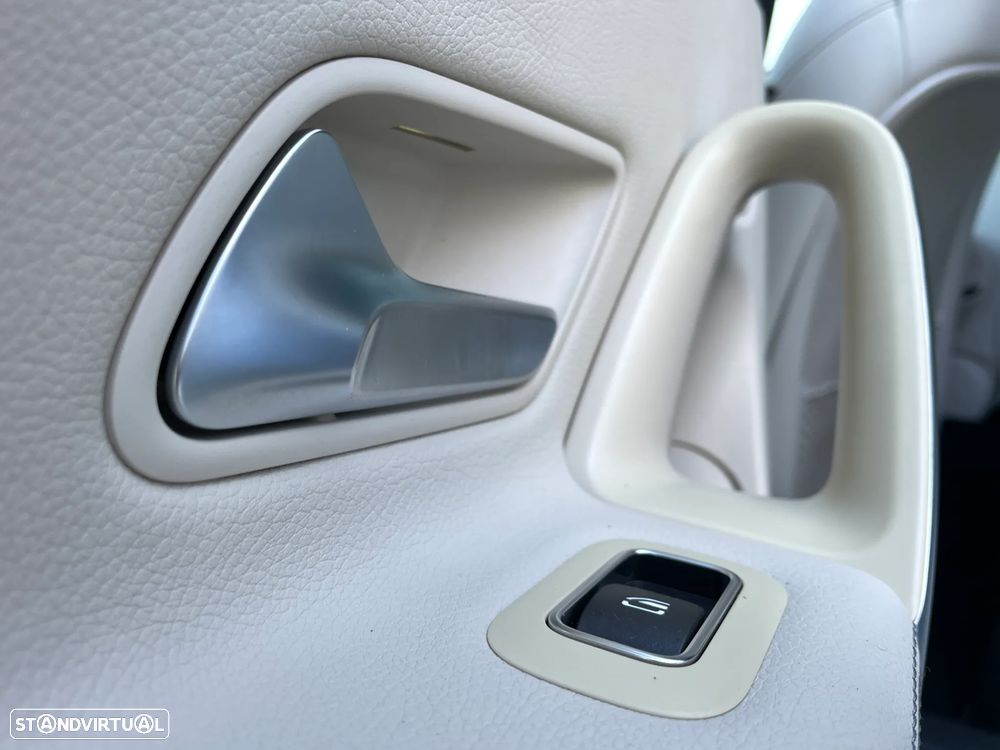 Mercedes-Benz CLA 180 d Shooting Brake Progressive Aut. - 33