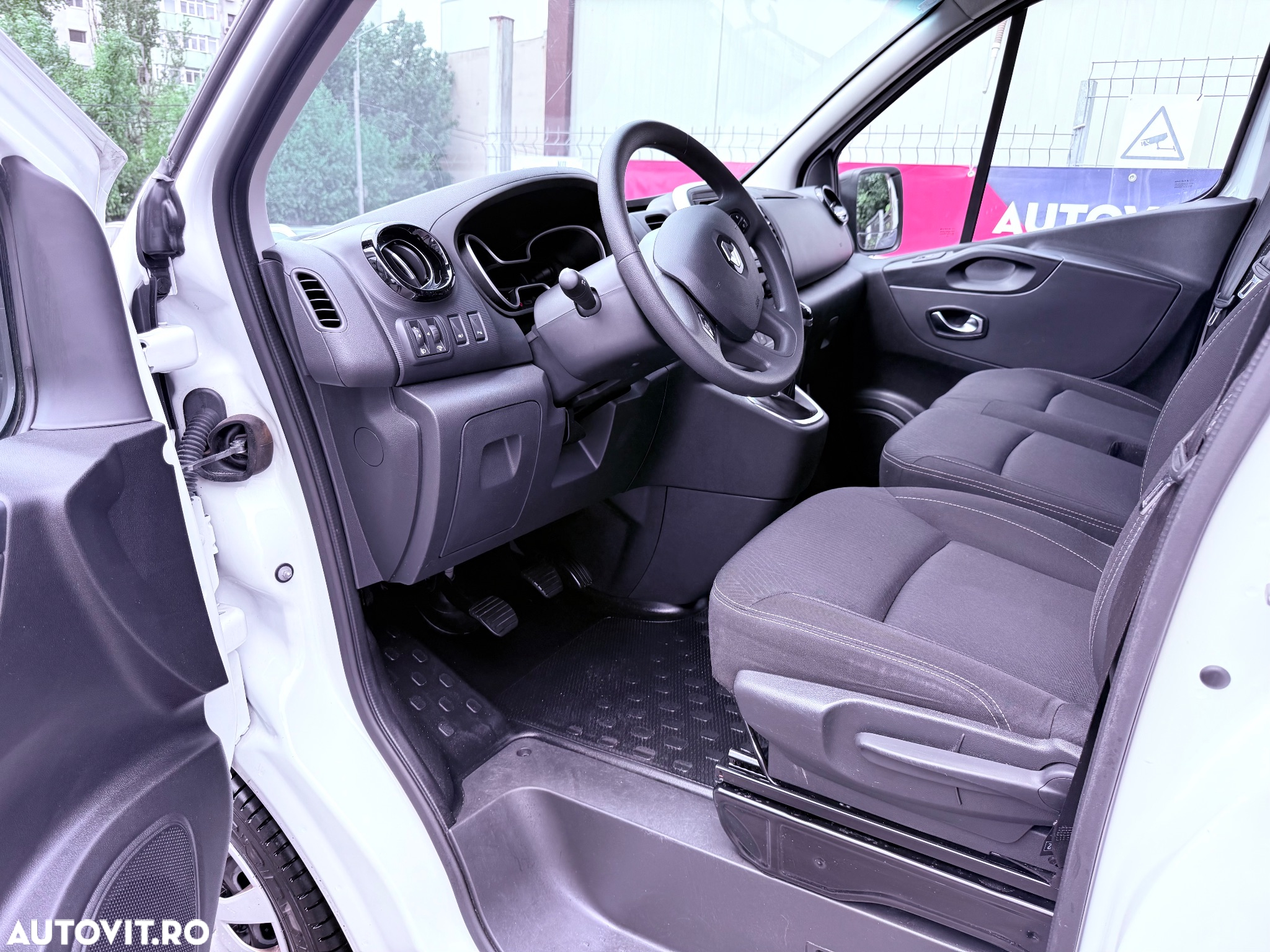 Renault Trafic ENERGY dCi 120 L2H1 3.0t Komfort - 20