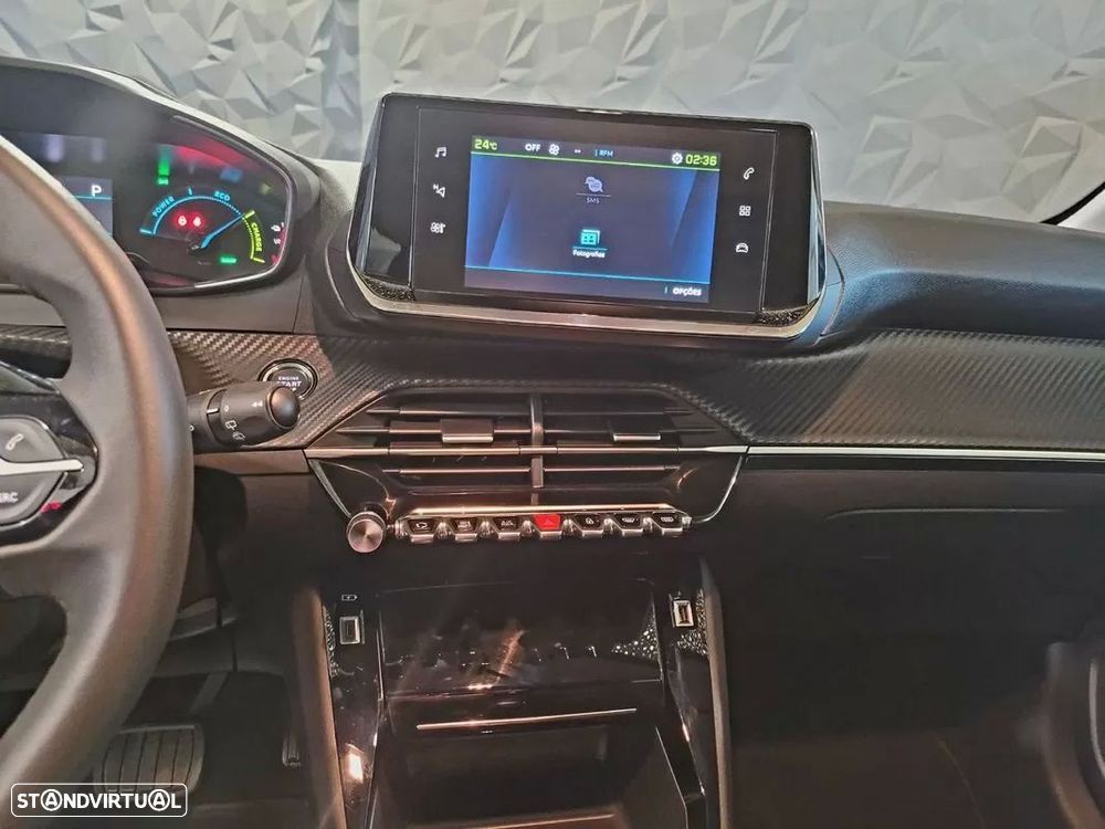 Peugeot e-208 Allure - 20