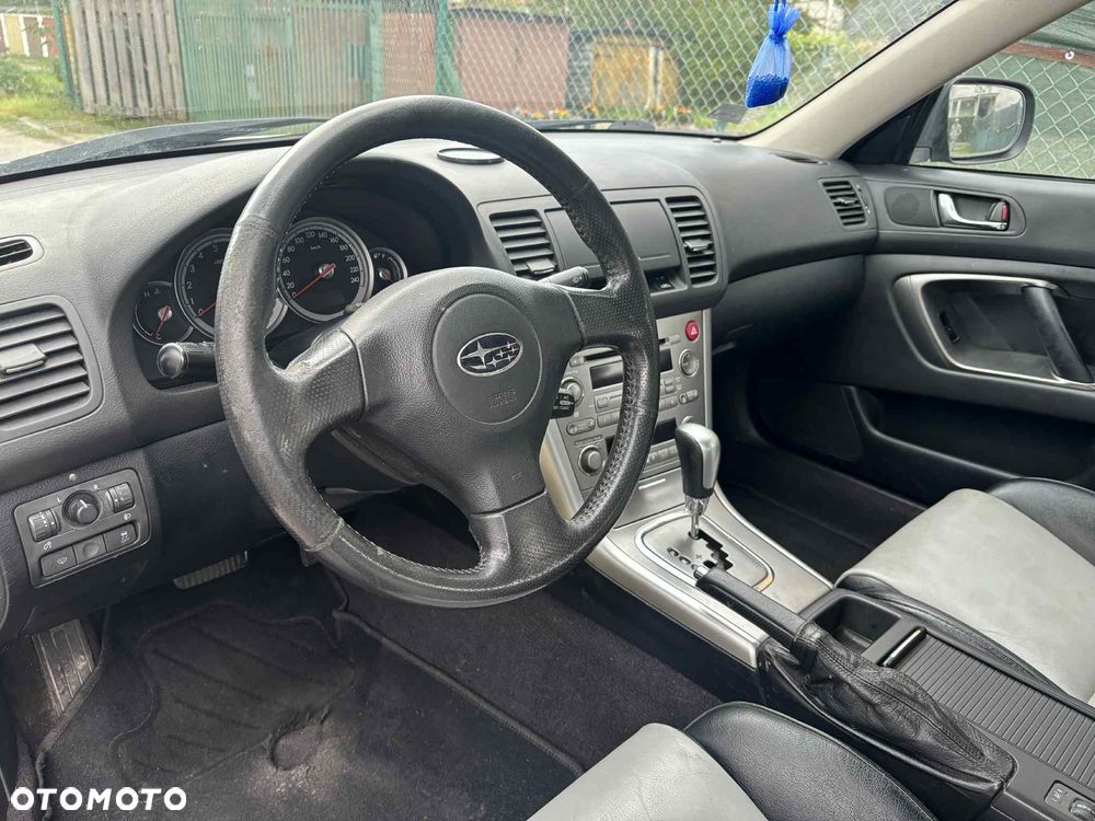 Subaru Legacy SW 2.0i AT - 5