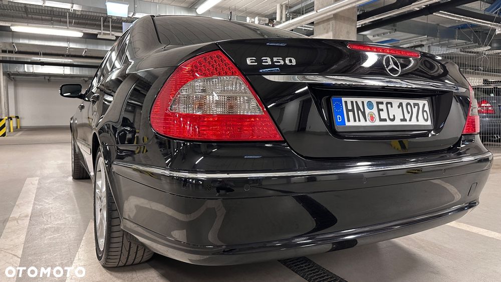Mercedes-Benz Klasa E 350 4Matic Avantgarde Sport Edition - 3