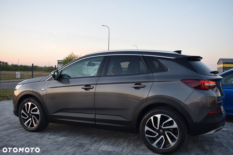 Opel Grandland X 1.2 Start/Stop Elegance - 4