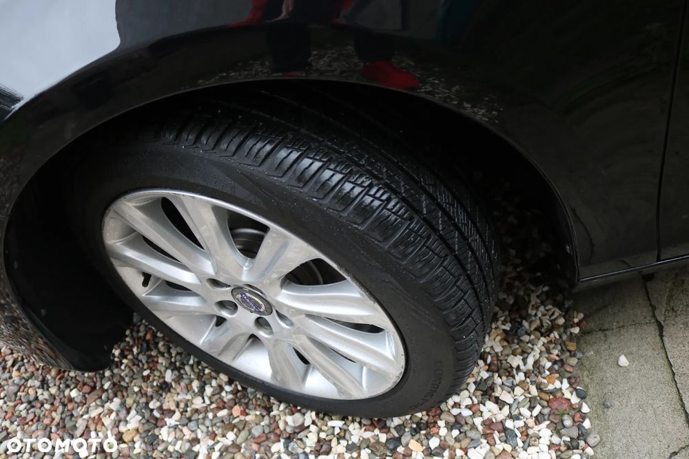 Volvo V40 D4 Drive-E Momentum - 10