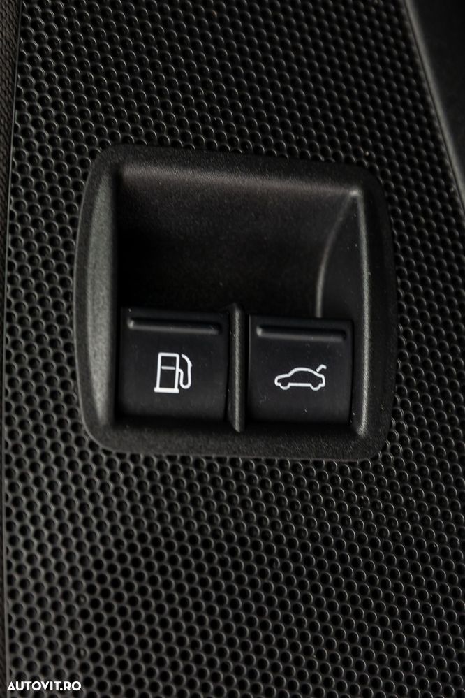 Volkswagen Passat CC 2.0 Blue TDI DSG Exclusive - 11