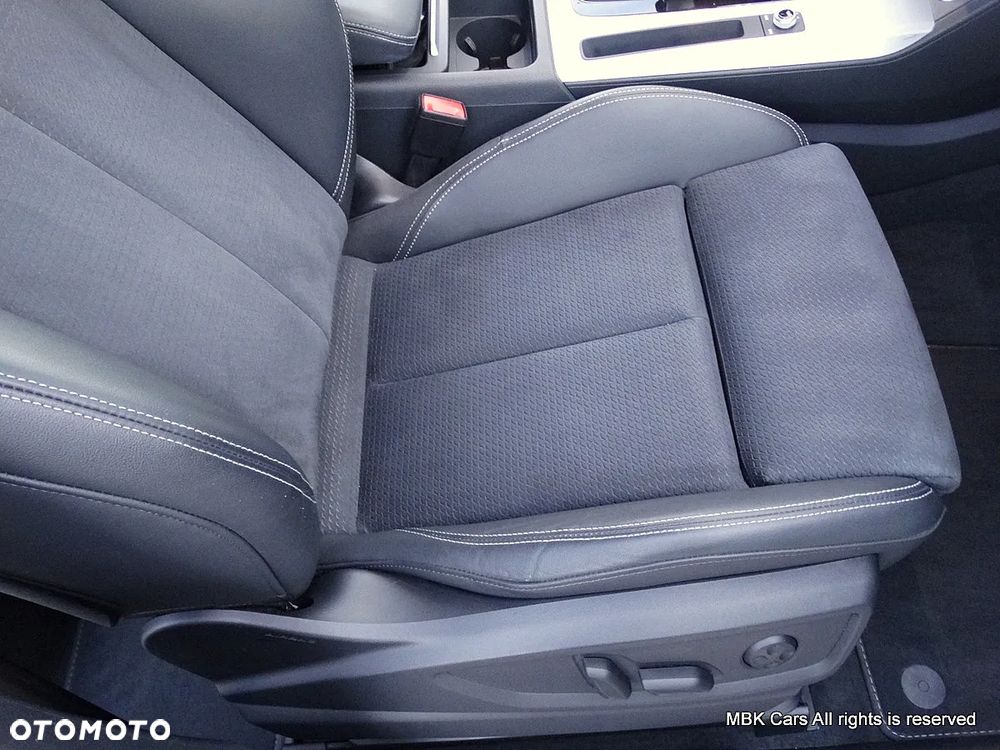 Audi Q5 50 TFSIe quattro S tronic S line - 34