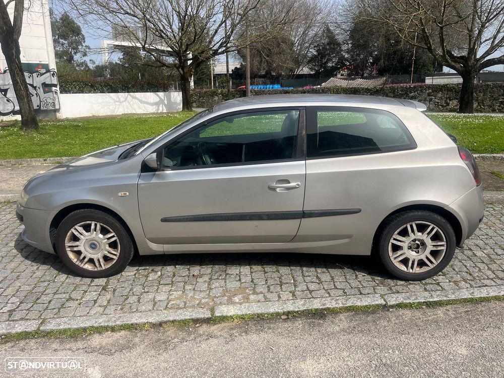 Fiat Stilo 1.9 JTD Dynamic - 5