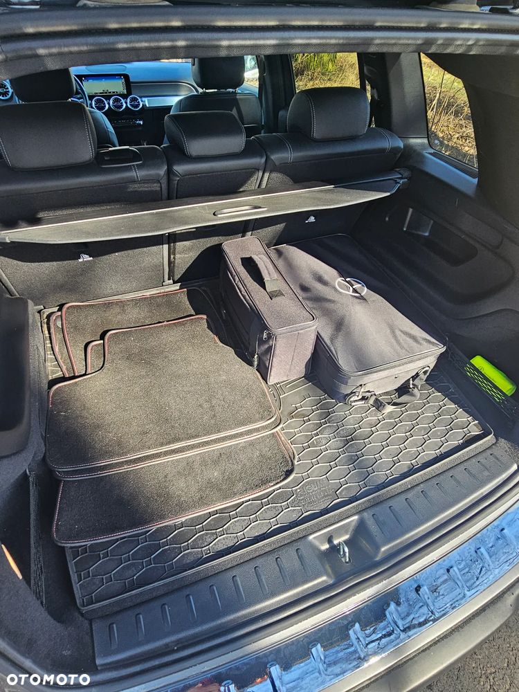 Mercedes-Benz EQB 300 66.5kWh 4-Matic Edition 1 - 7