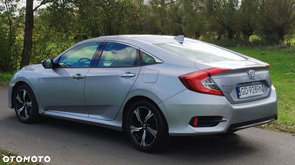 Honda Civic 1.6 i-DTEC Executive - 4