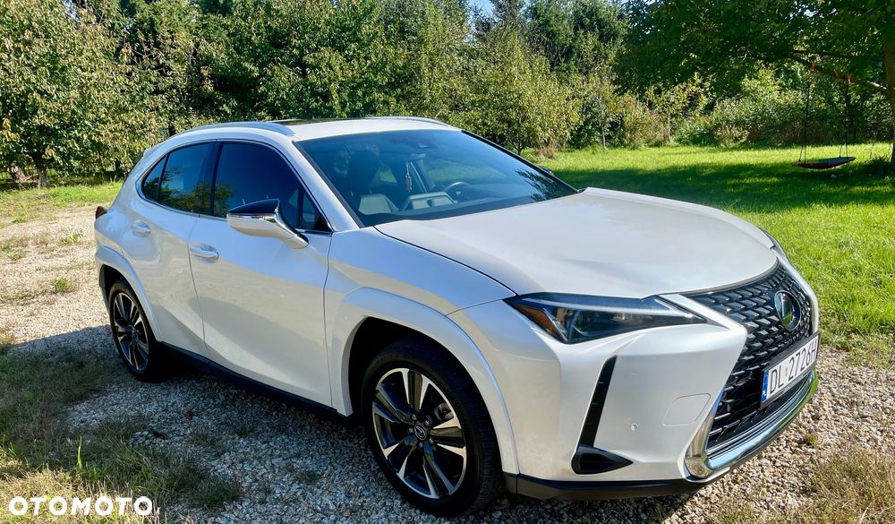 Lexus UX - 2
