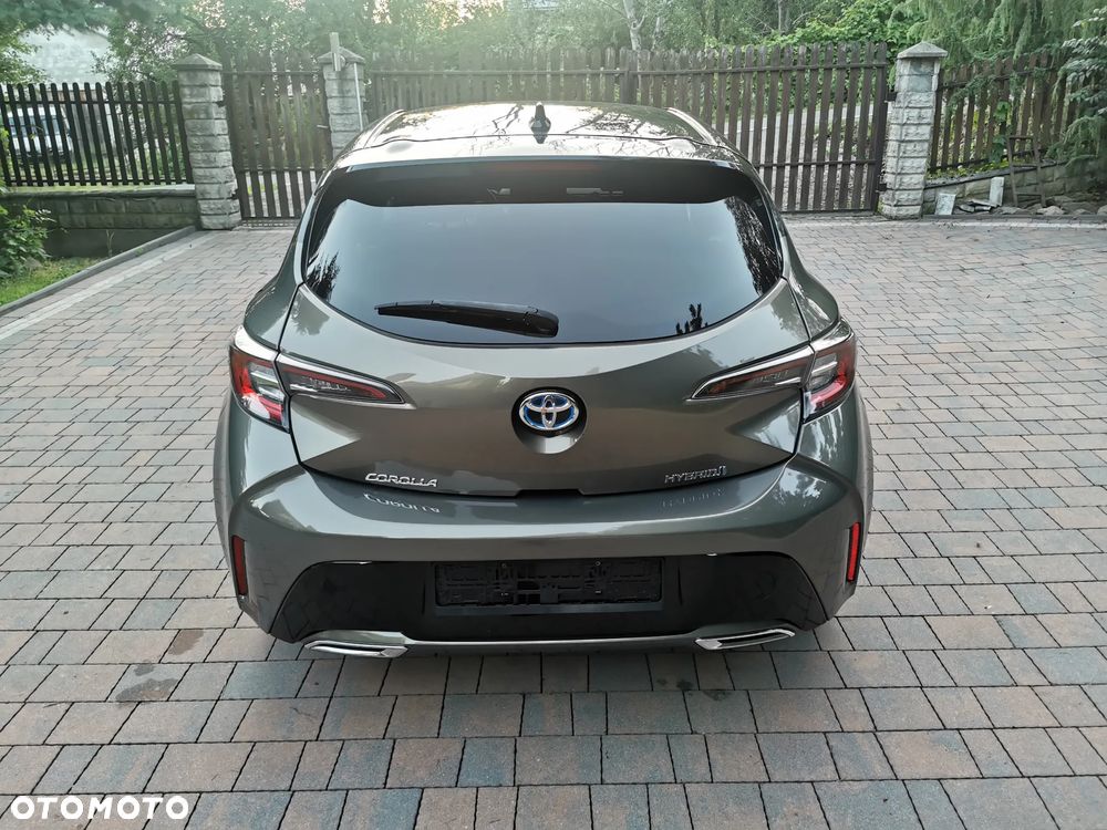 Toyota Corolla 2.0 Lounge - 6