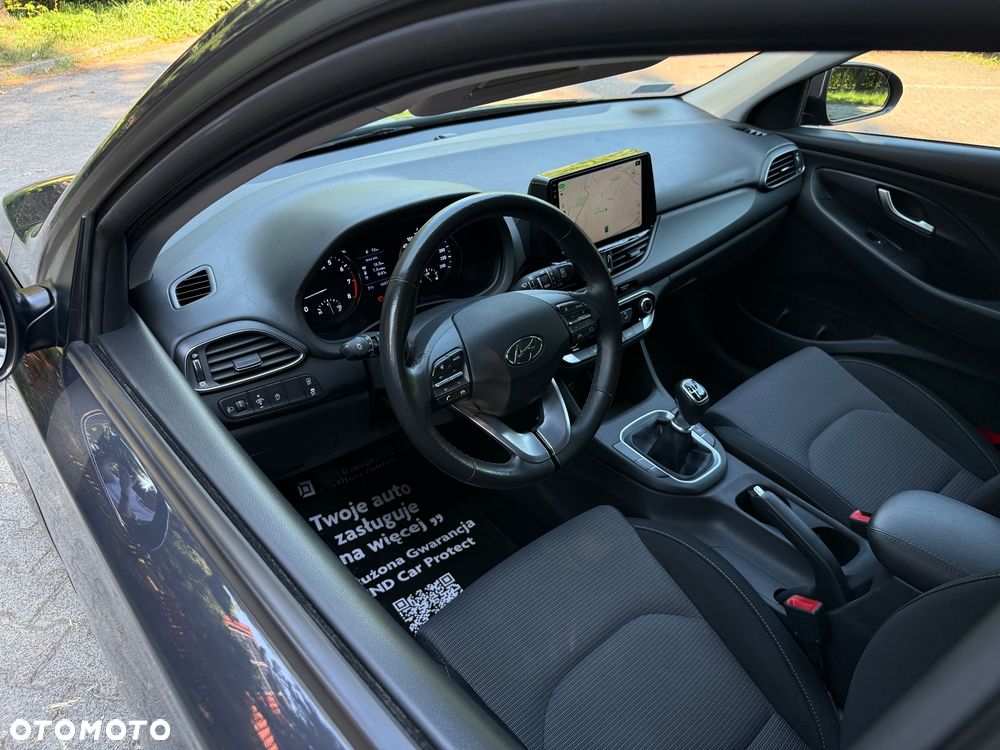 Hyundai i30 1.5 DPI Classic + - 8