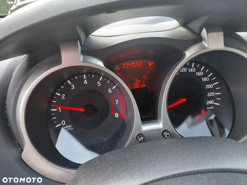 Nissan Juke 1.6 Acenta S&S - 15