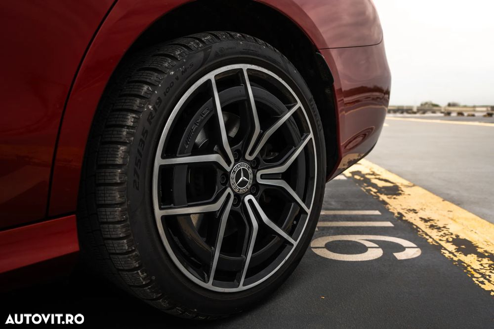 Mercedes-Benz E 300 de 9G-TRONIC AMG Line - 10