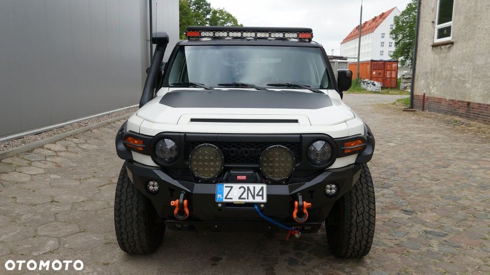 Toyota FJ - 15
