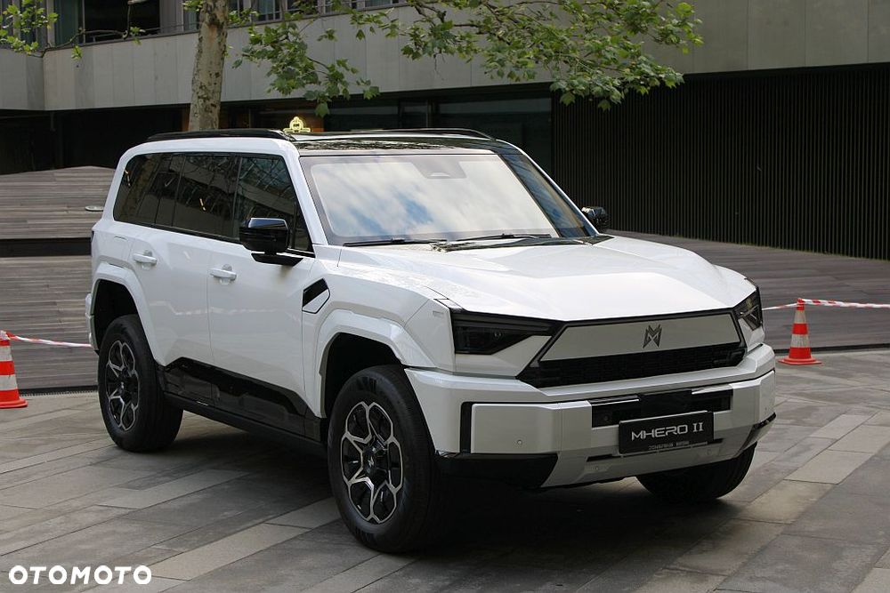 Dongfeng M-Hero 917 - 2