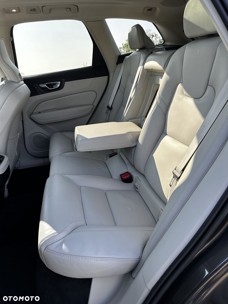 Volvo XC 60 B5 B Geartronic Inscription - 12