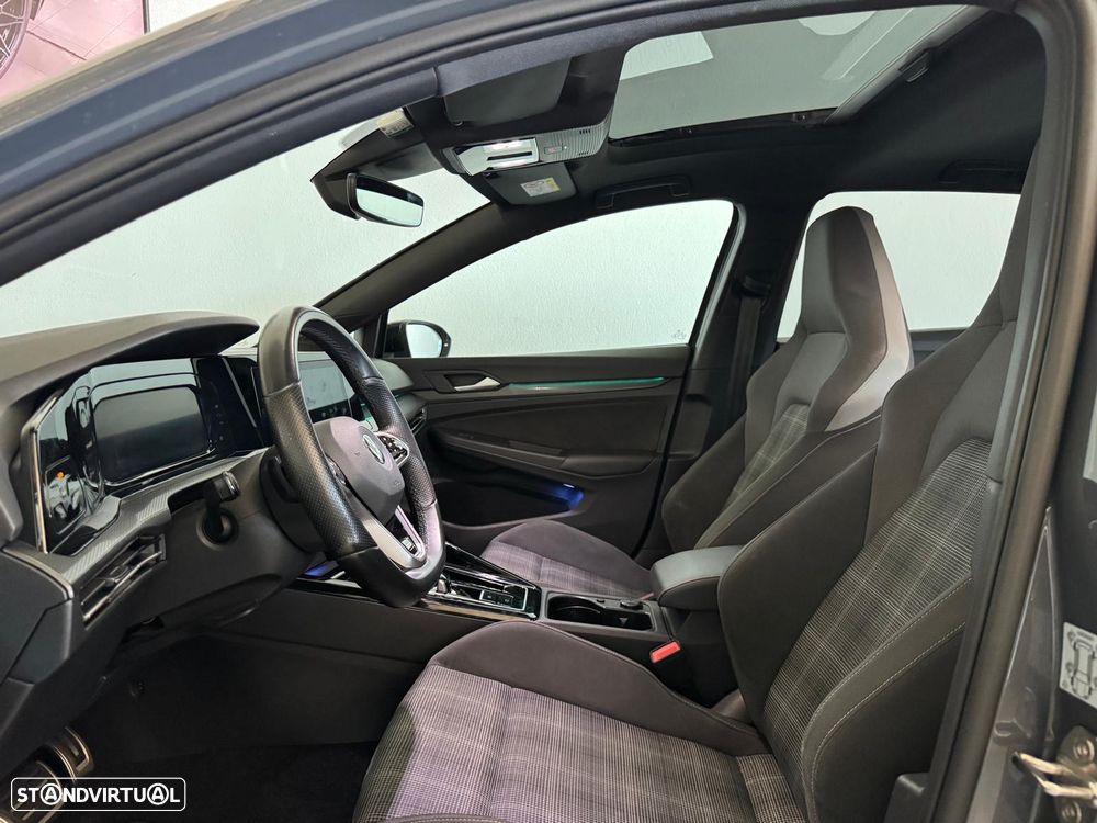 VW Golf 2.0 TDI GTD DSG - 22