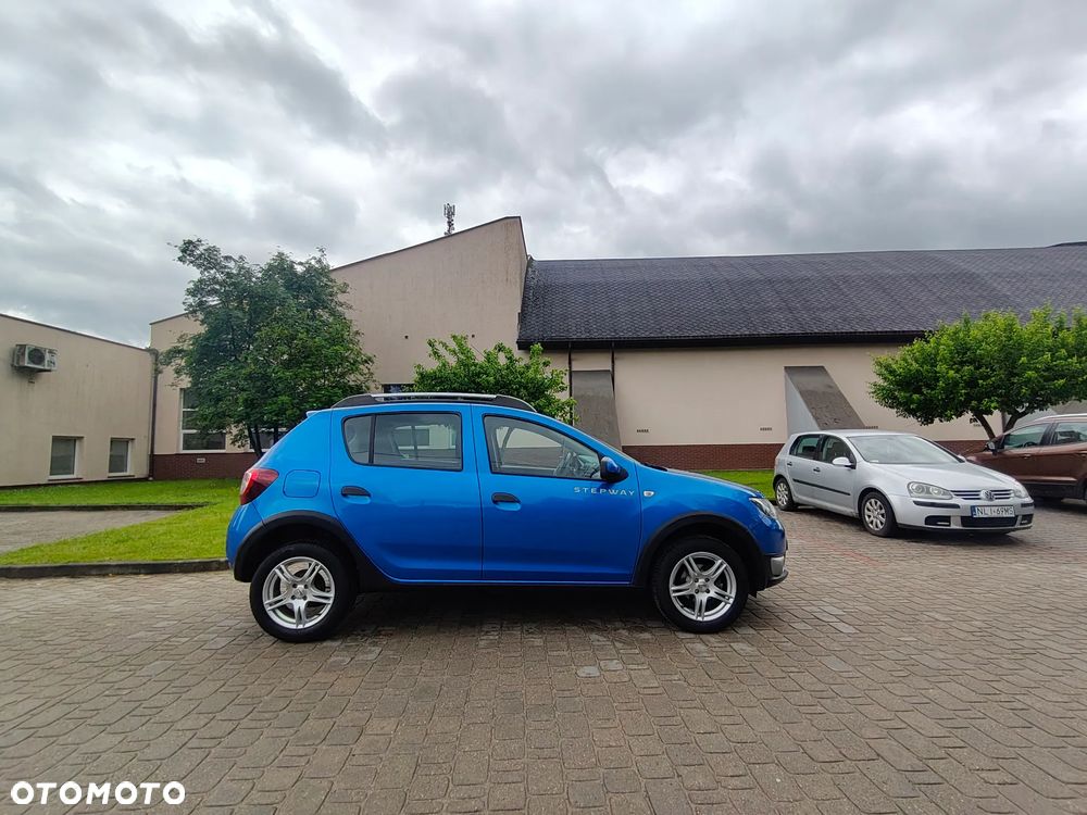 Dacia Sandero Stepway TCe 90 Prestige - 28
