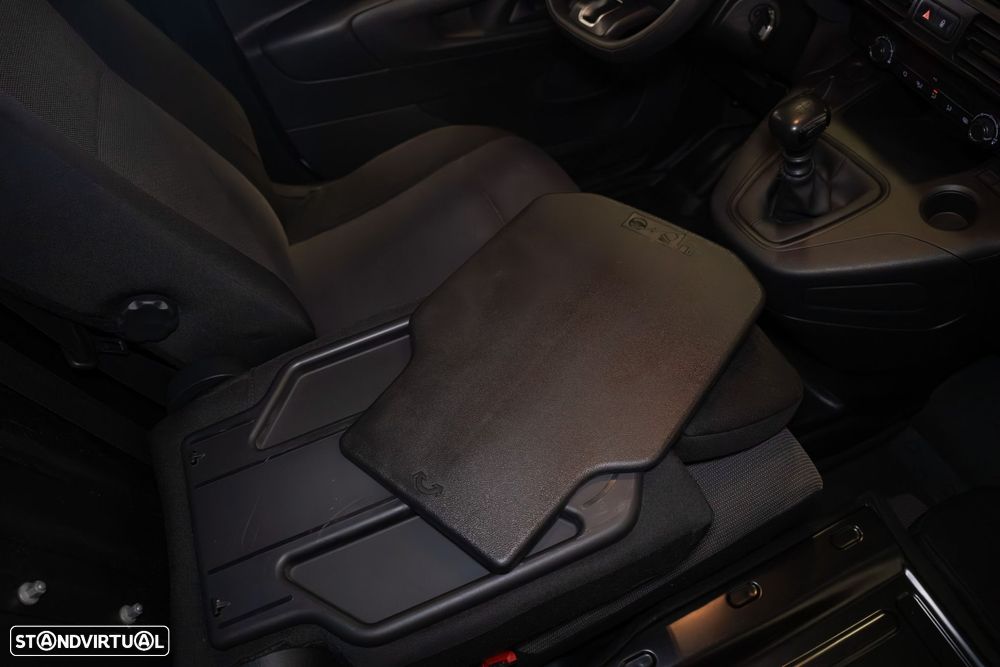 Citroën Berlingo 1.2 PureTech M Feel - 38