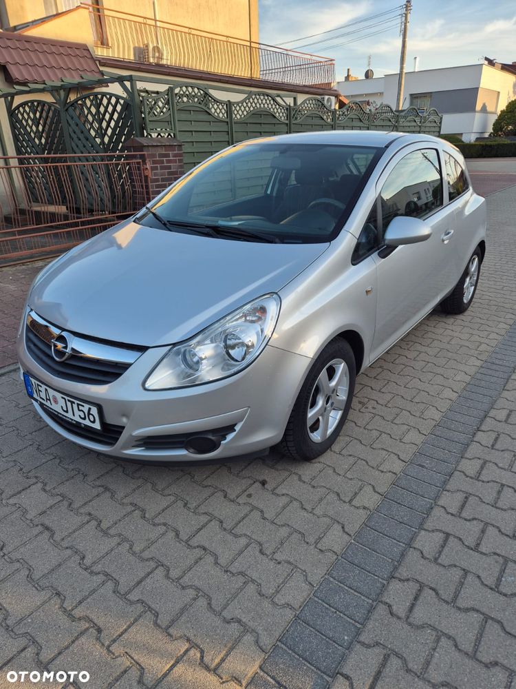 Opel Corsa 1.2 16V Selection 110 Jahre - 1