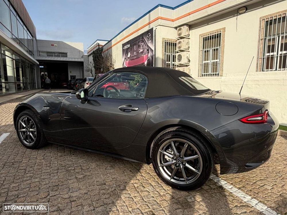 Mazda MX-5 1.5 Sky-G Exclusive-line - 2