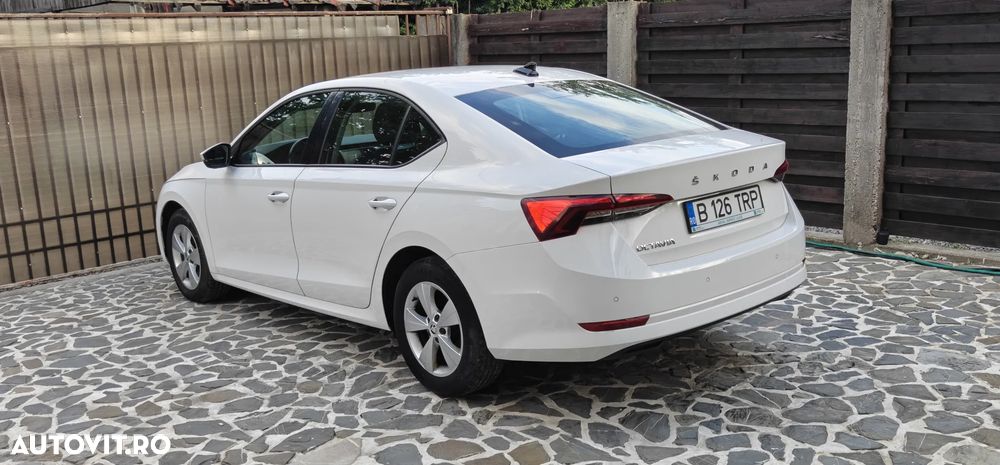 Skoda Octavia 2.0 TDI Ambition - 4