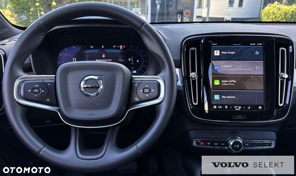 Volvo XC 40 B3 Plus Dark - 14