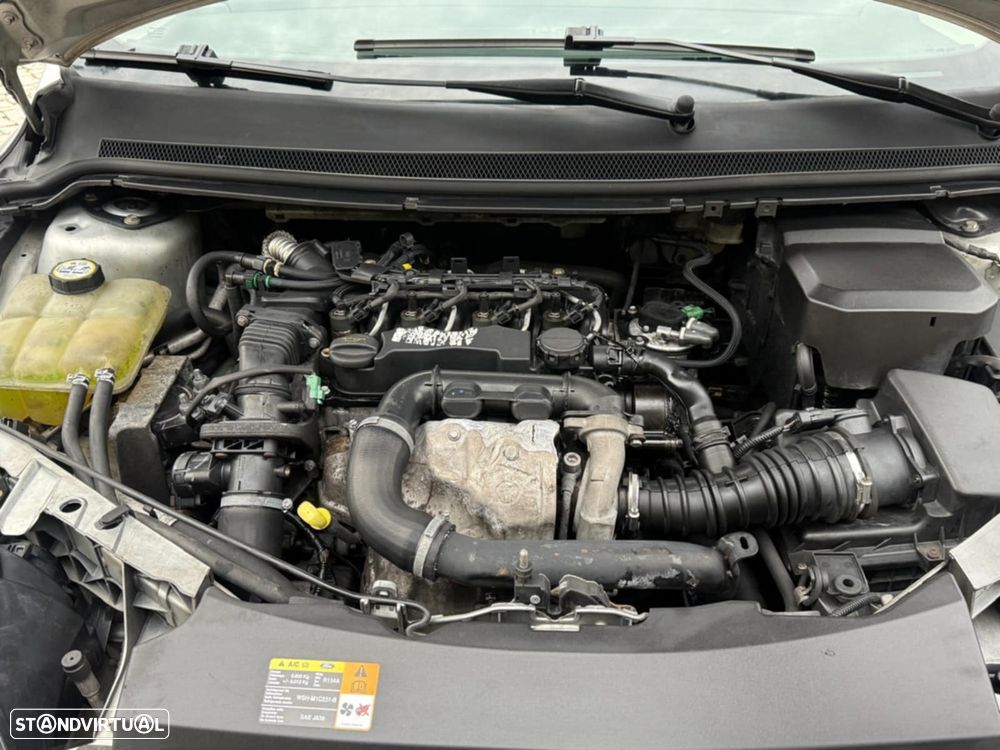 Ford Focus SW 1.6 TDCi Connec. - 14