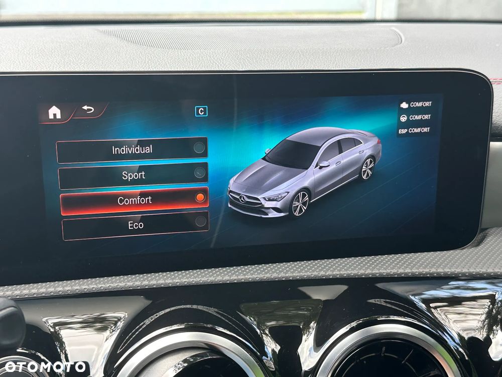Mercedes-Benz CLA 200 AMG Line 7G-DCT - 27