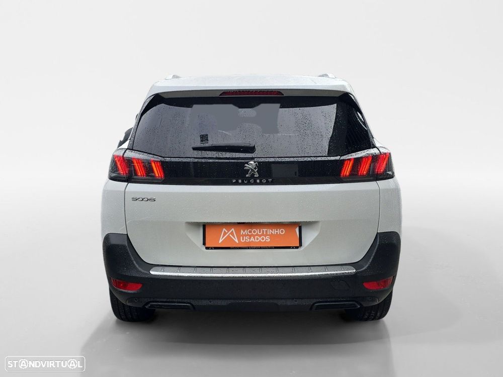 Peugeot 5008 1.5 BlueHDi Allure Pack EAT8 — photo 4