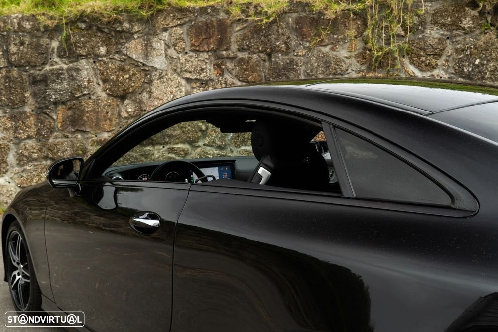 Mercedes-Benz E 220 d AMG Line - 52