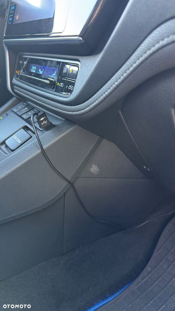 Toyota Auris Hybrid 135 Comfort - 14