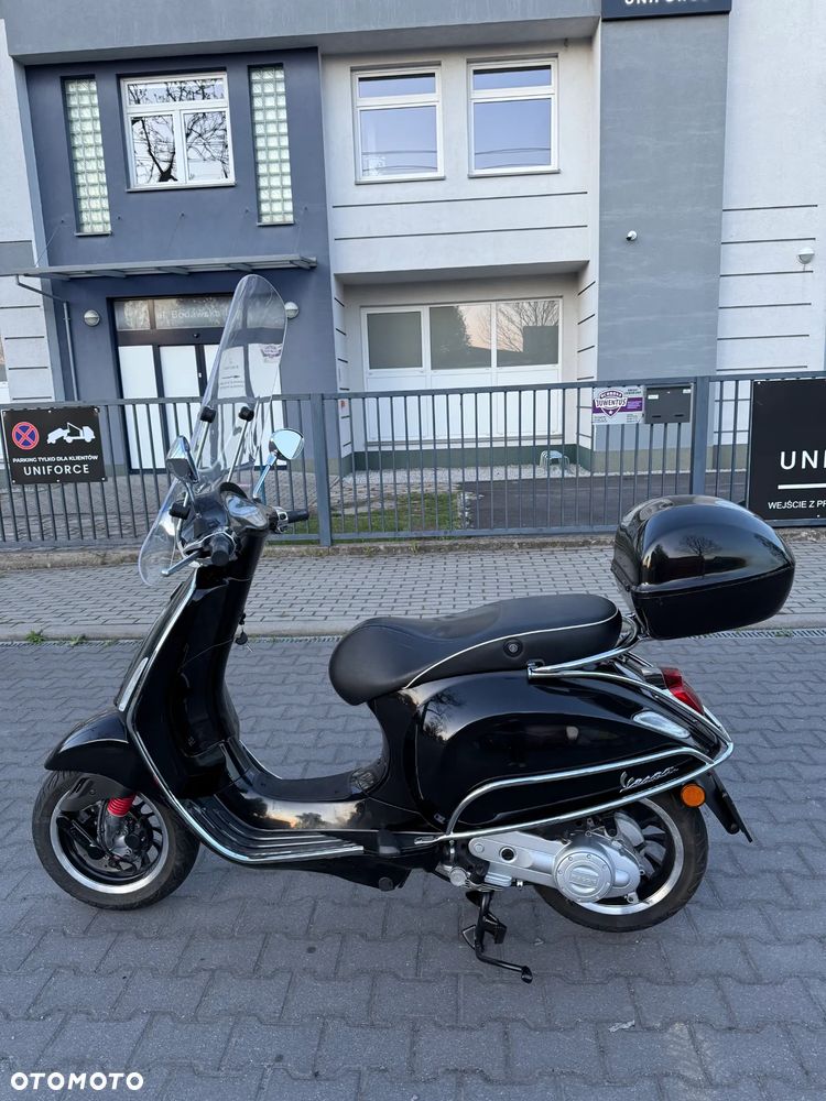 Piaggio Vespa - 1