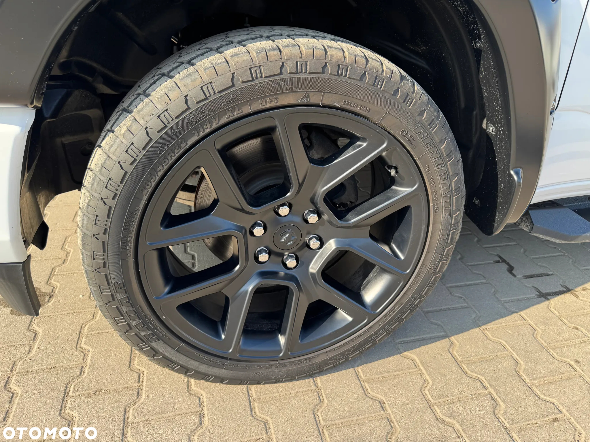 RAM 1500 Quad Cab Laramie - 11