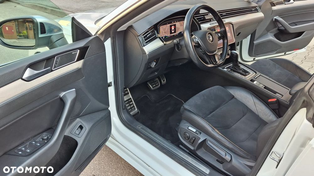 Volkswagen Arteon 2.0 TDI SCR Elegance DSG - 28