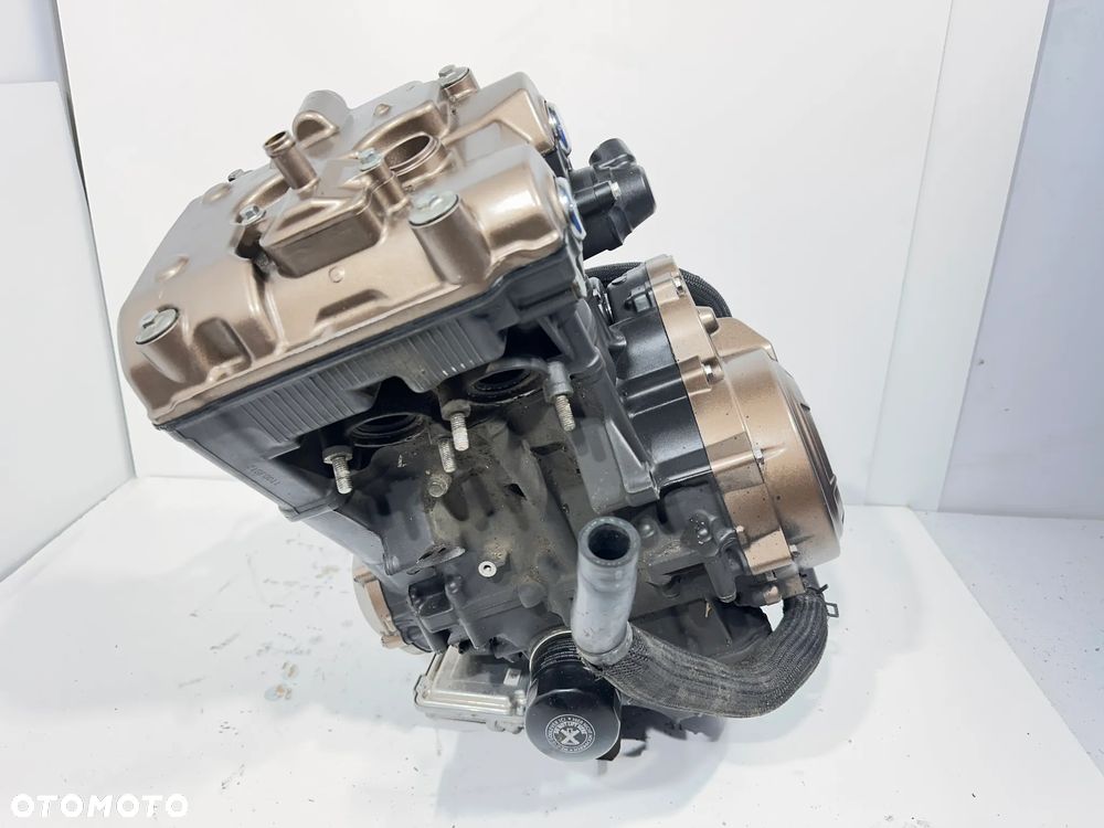 Silnik  Honda CB 500 FA   19-23R  PC62  15.796km - 7