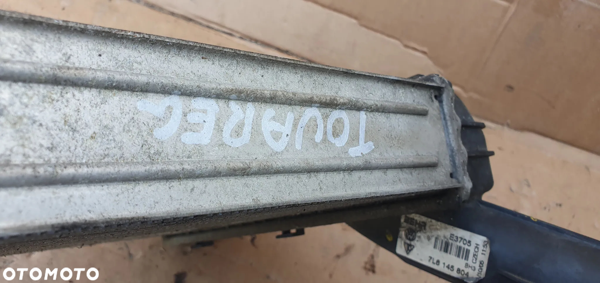 Intercooler chłodnica intercoolera VW Touareg 3.0 TDI 7L6145804 - 7